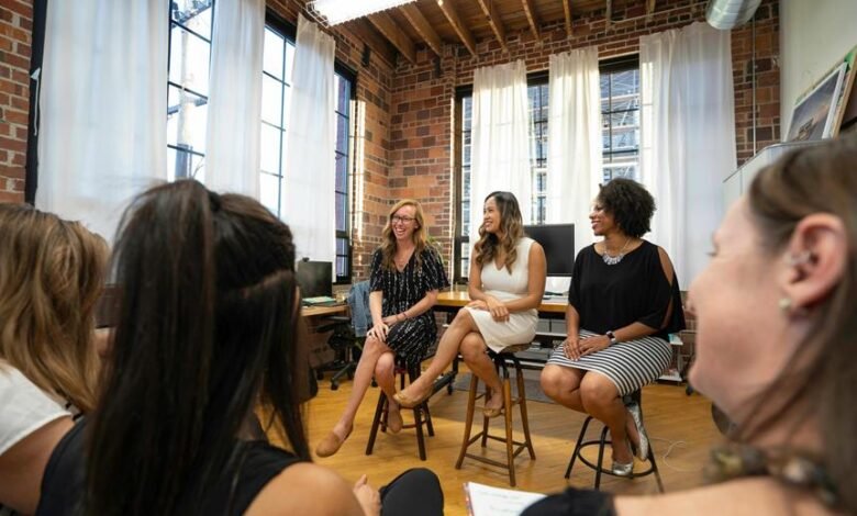 inspiring online growth communities