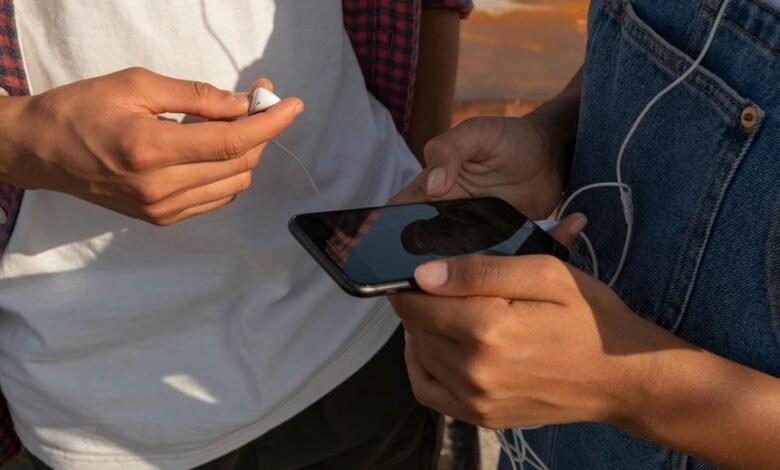 social media viral trends